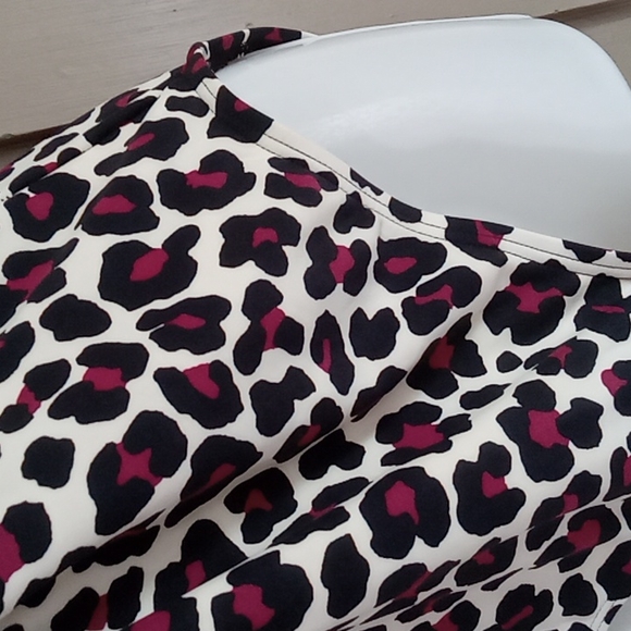 Michael Kors One Piece Cheetah Print Swimsuit Size 12 - Picture 3 of 7